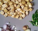 Foto langkah ke 1 dari resep Orek tempe dadu Lombok ijo.