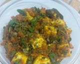 A picture of step 4 of Paneer masala.