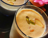 A picture of step 4 of Dates Shake.