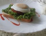 A picture of step 8 of Poach egg sandwich.