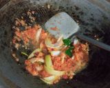 Foto langkah ke 4 dari resep Kerang Saos Padang.