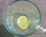 Foto langkah ke 2 dari resep Hot Matcha Latte.