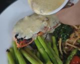Gambar langkah 7 resipi Spaghetti Creamy Lemon Butter Salmon.