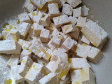 Tofu crujiente con arroz al curry