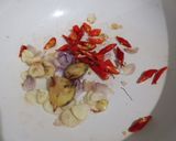 Foto langkah ke 2 dari resep Oseng Tempe Gembus.