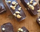 Une image de l'étape 5 de Gourmandises glacées comme un snikers mais light.
