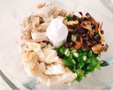 Hình bước làm 2 của món Chả viên từ sườn chay và bánh mì
