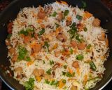 A picture of step 4 of Soya Chunks- Mushroom-Peas Pulao.