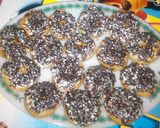 Foto langkah ke 7 dari resep Eggless Donat Ubi Kuning No Ulen.