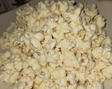 A picture of step 5 of Milk popcorn.