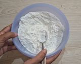 Foto langkah ke 2 dari resep Bolu karamel/bolu sarang semut 4 telur.