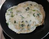 Foto langkah ke 2 dari resep Putih Telur Geprek.