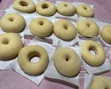 Foto langkah ke 5 dari resep Donat Rumahan.