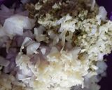 A picture of step 2 of Sprouted Moong Pakoda.