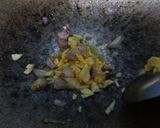 Foto langkah ke 4 dari resep Tumis Kentang Ayam (isian arem arem).