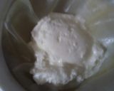 A picture of step 3 of Strawberry shrikhand.