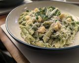 A picture of step 10 of Pasta in a pea sauce.