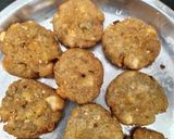 कच्ची केळी आणि बटाट्याचे उपवासाचे कटलेट (kacchi kedi ani batatyache cutltes recipe in marathi) रेसिपी स्टेप 5 फोटो 