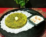 A picture of step 5 of Oats Atta Methi Paratha.
