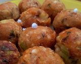 A picture of step 9 of Sabudana Vada.