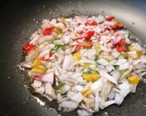 Foto del paso 4 de la receta Salteado de arroz con verduras y setas confitadas
