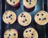 Foto langkah ke 4 dari resep Banana Muffin.
