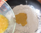 Foto del paso 1 de la receta: Masa básica para sorrentinos, ravioles y otras pastas