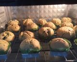 Hình bước làm 7 của món Muffin 2 lớp rau chùm ngây và chocolate