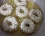 Foto langkah ke 4 dari resep Donat Mochi Pisang.