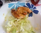 Foto del paso 7 de la receta: Pollo con mostaza y miel con lechuga dulce