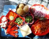A picture of step 1 of Paneer cheese pav bhaji.