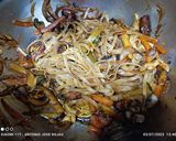 Foto del paso 8 de la receta: Udon con verduras, tortilla y secreto adobado