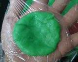 Foto langkah ke 5 dari resep 276.Mochi Pandan Teflon.