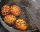 A picture of step 5 of Ambur Hot Dum Egg Biryani.