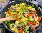 A picture of step 17 of Vegetable and Bacon Soup with Spices.