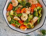 Foto langkah ke 3 dari resep Tumis Udang Sayuran.