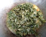 Foto langkah ke 7 dari resep Bobor Daun Singkong.