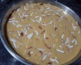 मूंग दाल की बर्फी (Moong Dal ki barfi recipe in hindi) रेसिपी चरण 3 फोटो