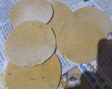 इमोजी थालीपीठ (Emoji thalipeeth recipe in Hindi) रेसिपी चरण 5 फोटो