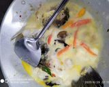 Foto langkah ke 6 dari resep Gulai ikan laut.