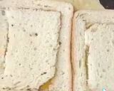 A picture of step 4 of Bread and egg toast.