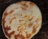A picture of step 7 of Aloo paratha.