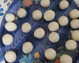 Foto langkah ke 4 dari resep Onde - onde isi kacang hijau.
