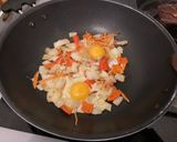 Foto del paso 4 de la receta: Cơm Rang (Arroz frito estilo vietnamita) con pato