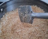 A picture of step 3 of Coconut suji laddu.