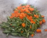 A picture of step 4 of Carrot and beans subzi.