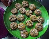 A picture of step 6 of Bajra Methi Achari Vada.