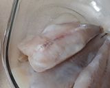 Foto del paso 1 de la receta Sopa de pescado en salsa de almendra