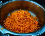 A picture of step 1 of Gajar ka halwa (Carrot halwa).