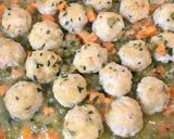 Foto del paso 4 de la receta: Albóndigas de pollo con verduras